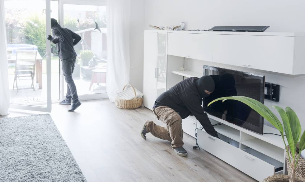 piso sin rejas y persianas de seguridad