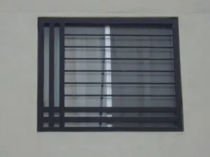 con las rejas de aluminio no tienen que ser las rejas feas